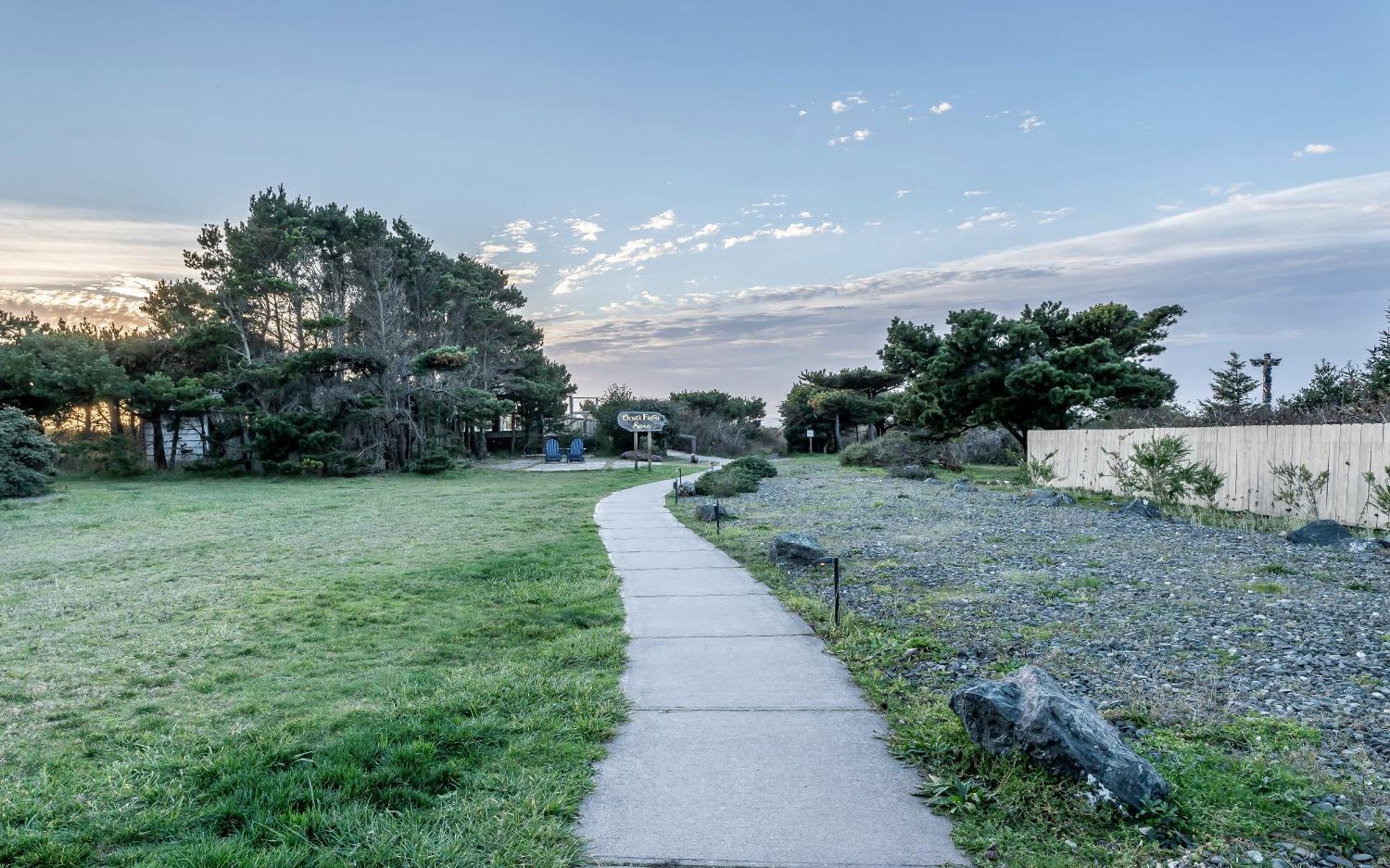 Gold Beach Inn Εξωτερικό φωτογραφία